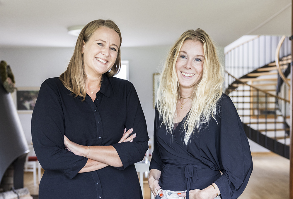 Ylva Ortlieb och Ellen Johansson, psykologer på SiS ungdomshem Fagared. Foto: Carl-Henrik Trapp / Elite Studio